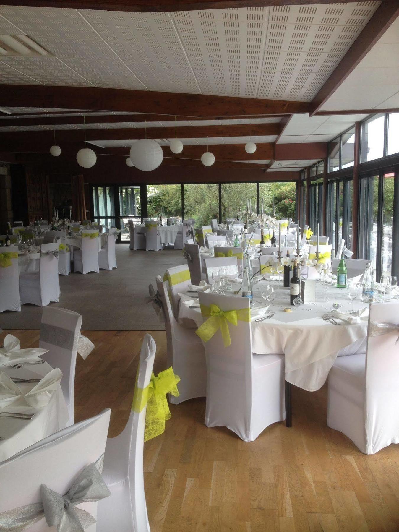 Domaine De Kermodest Hotel Quemper-Guezennec ภายนอก รูปภาพ